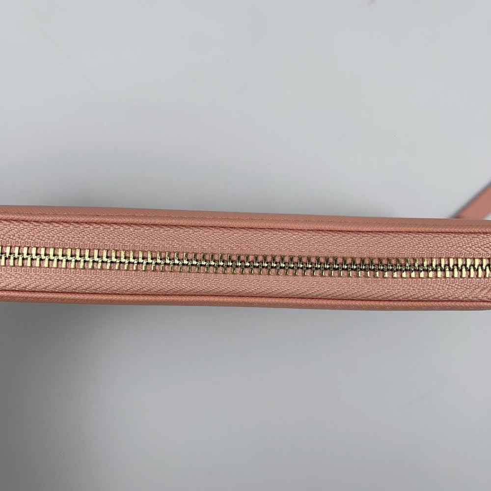 Kate Spade Wallet - Picture 5 of 8